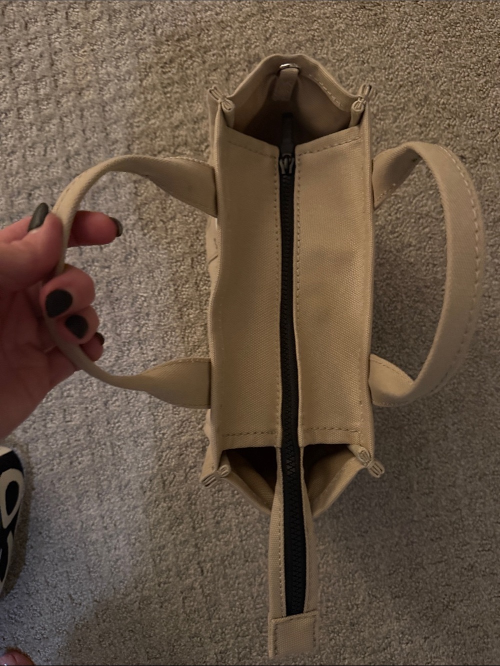Marc Jacobs Beige Canvas Tote with Bold Black Logo Strap - Picture 6 of 7